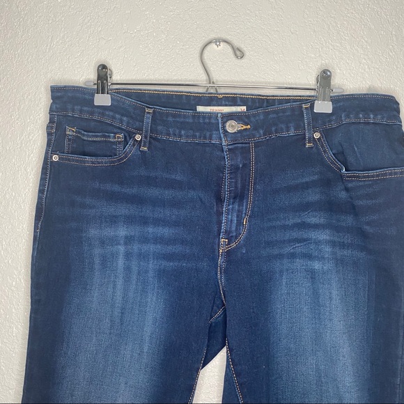 Levi’s 711 Skinny Jean Medium Wash Size 34 - Picture 3 of 9